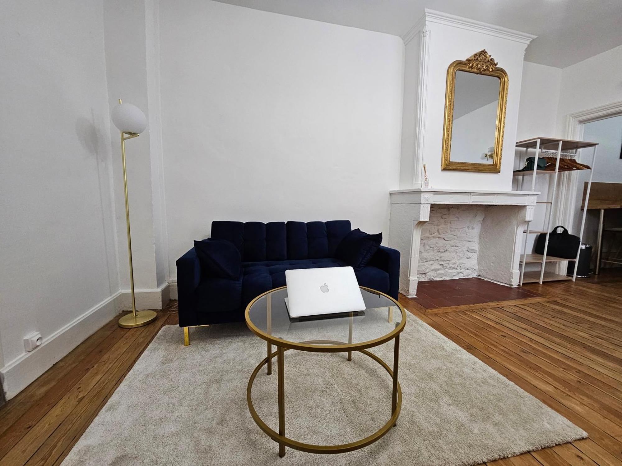 Suite Chic, Contemporaine Au Pied De La Cathedrale Vienne  Exterior photo